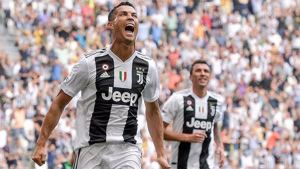 Cristiano Ronaldo Juventus 2018 2019 DEBUT Soccer Jersey Shirt L SKU# CF3489