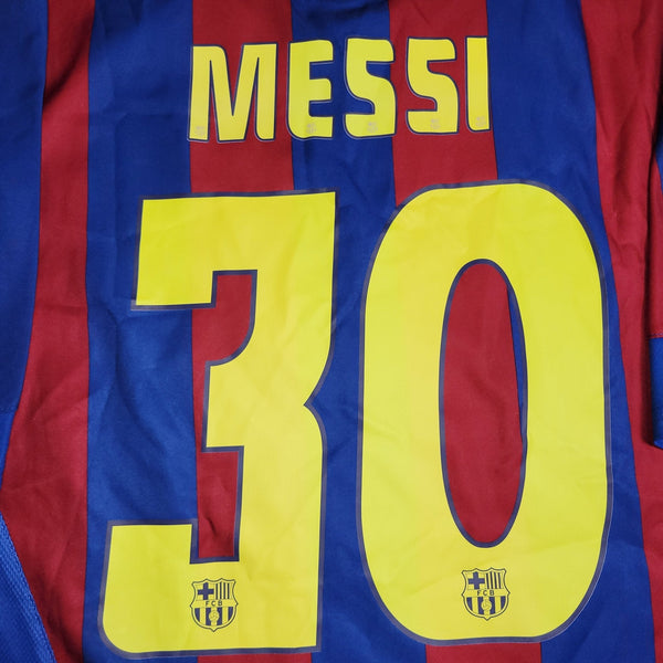 Messi Barcelona 2005 2006 Home Soccer Jersey Shirt L SKU# 195970 Nike