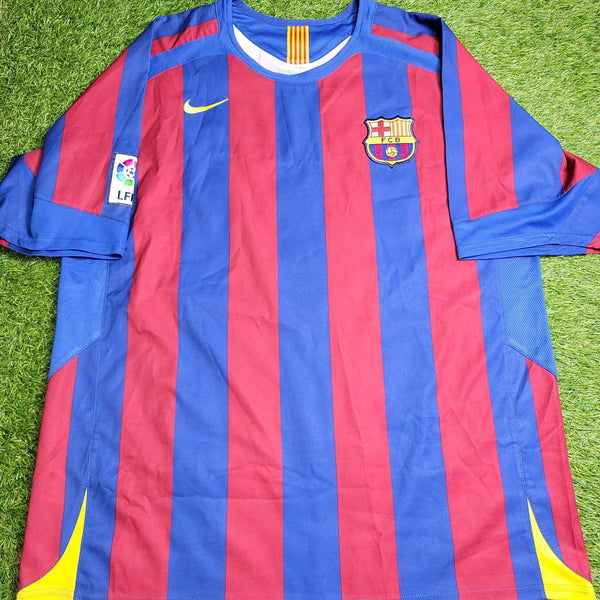 Messi Barcelona 2005 2006 Home Soccer Jersey Shirt L SKU# 195970 Nike