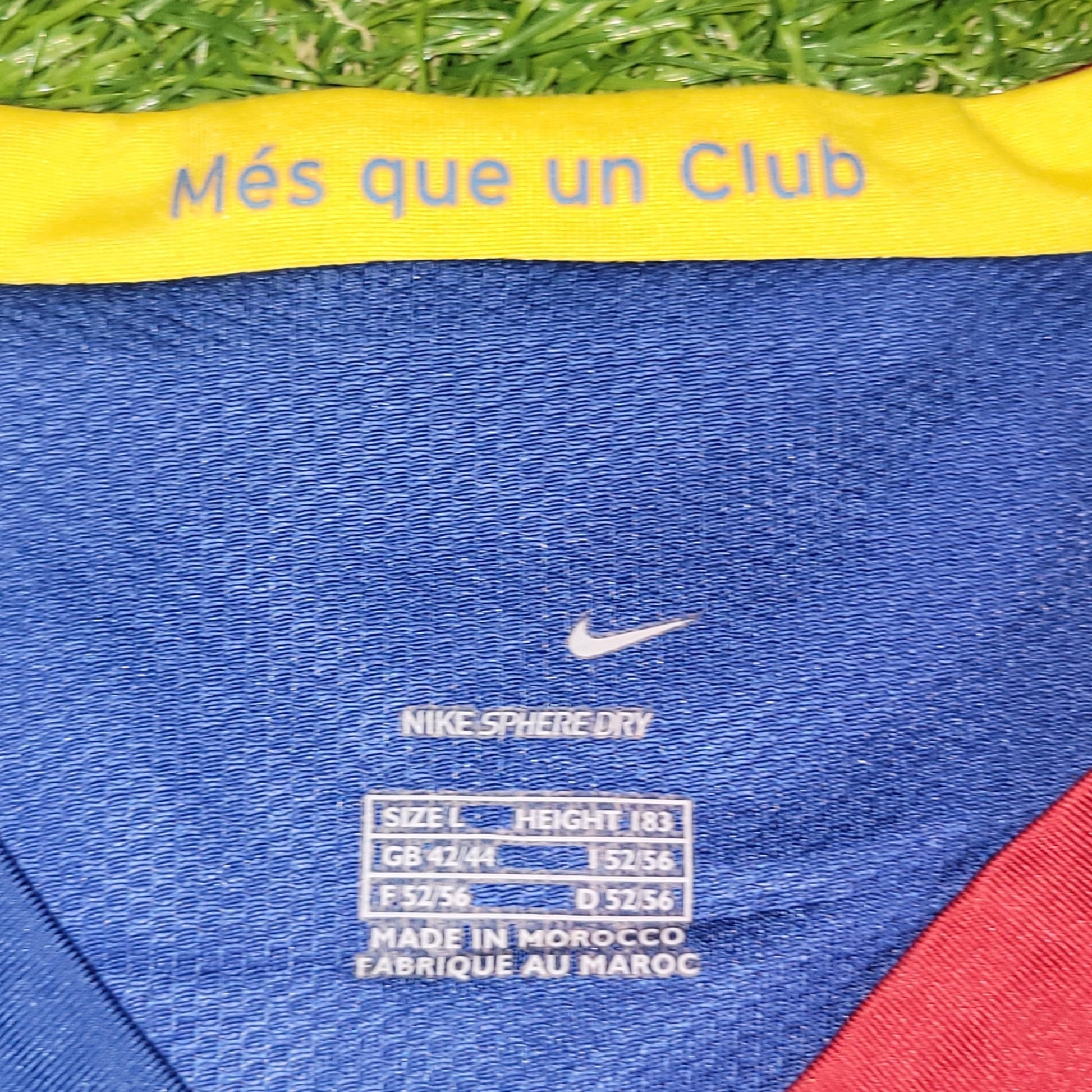 Messi Barcelona 2006 2007 Home Soccer Jersey Shirt L SKU F6AOM 146980 Nike