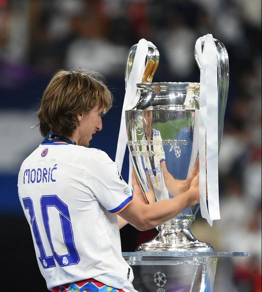 Modric Real Madrid 2021 2022 UEFA FINAL PLAYER ISSUE Soccer