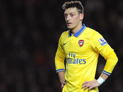 Ozil Arsenal 2013 2014 Away Long Sleeve Soccer Jersey M SKU# 547942-750