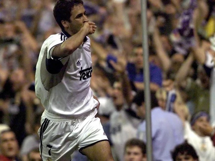 Raul Real Madrid 2000 2001 Soccer Jersey Shirt L SKU 685331 Adidas