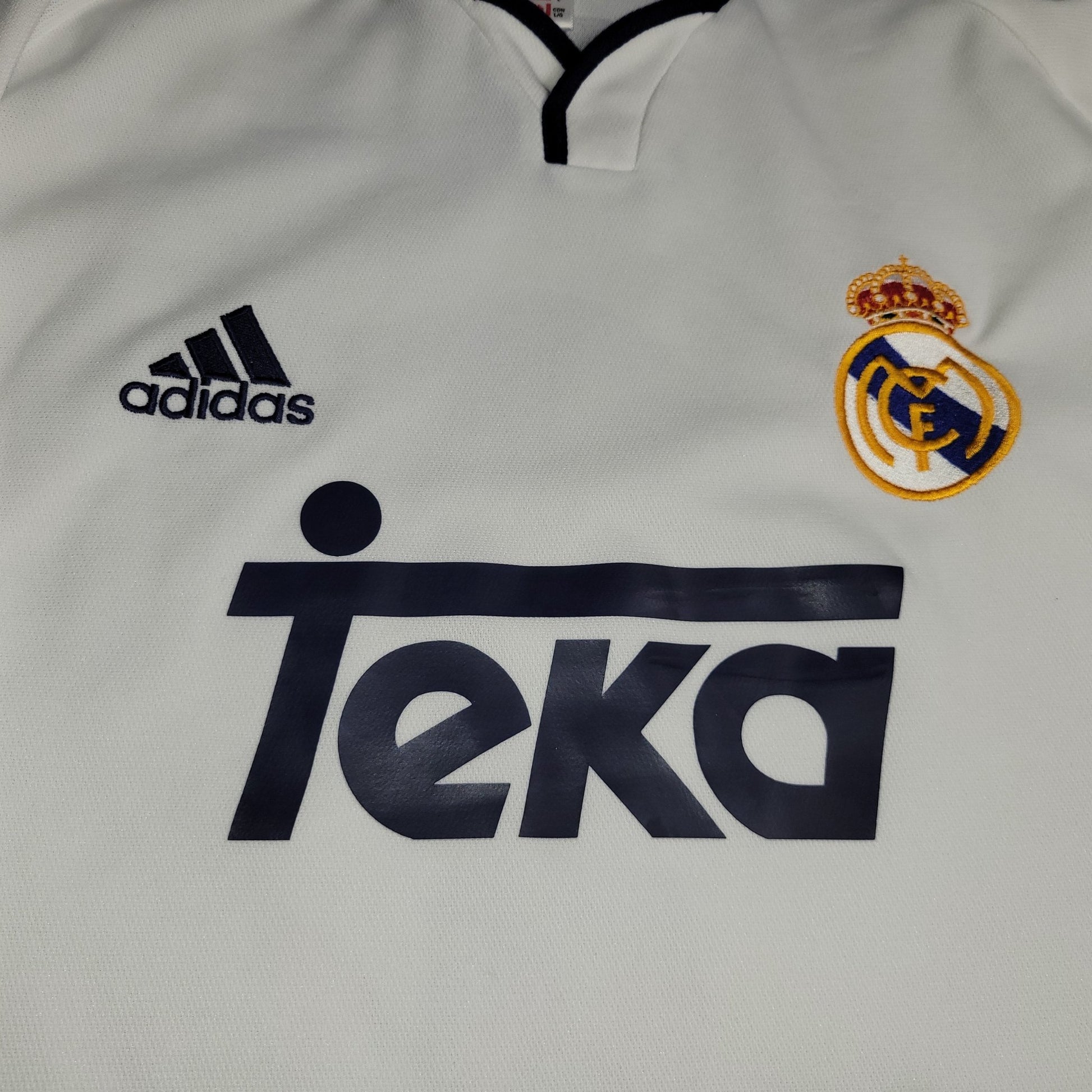 Raul Real Madrid 2000 2001 Soccer Jersey Shirt L SKU 685331 Adidas