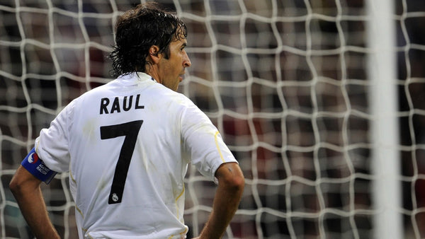 Raul Real Madrid 2009 2010 Soccer Jersey Shirt M SKU# E84352 Adidas