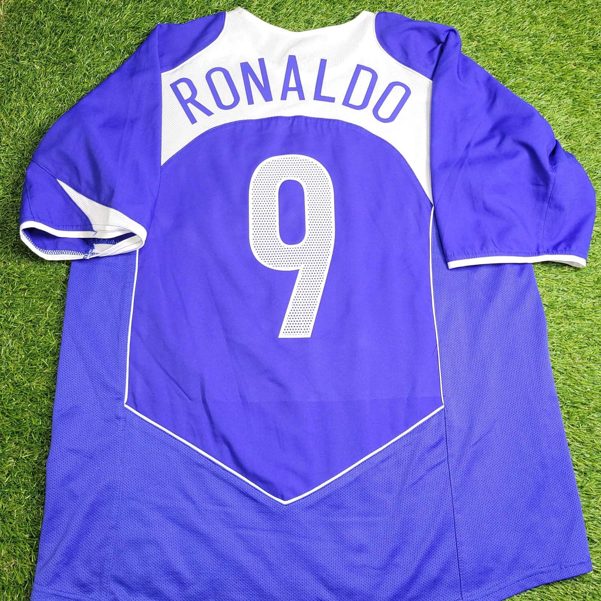 Ronaldo Nike Brazil 2004 Away Soccer Jersey Shirt XL SKU# 116601 Nike