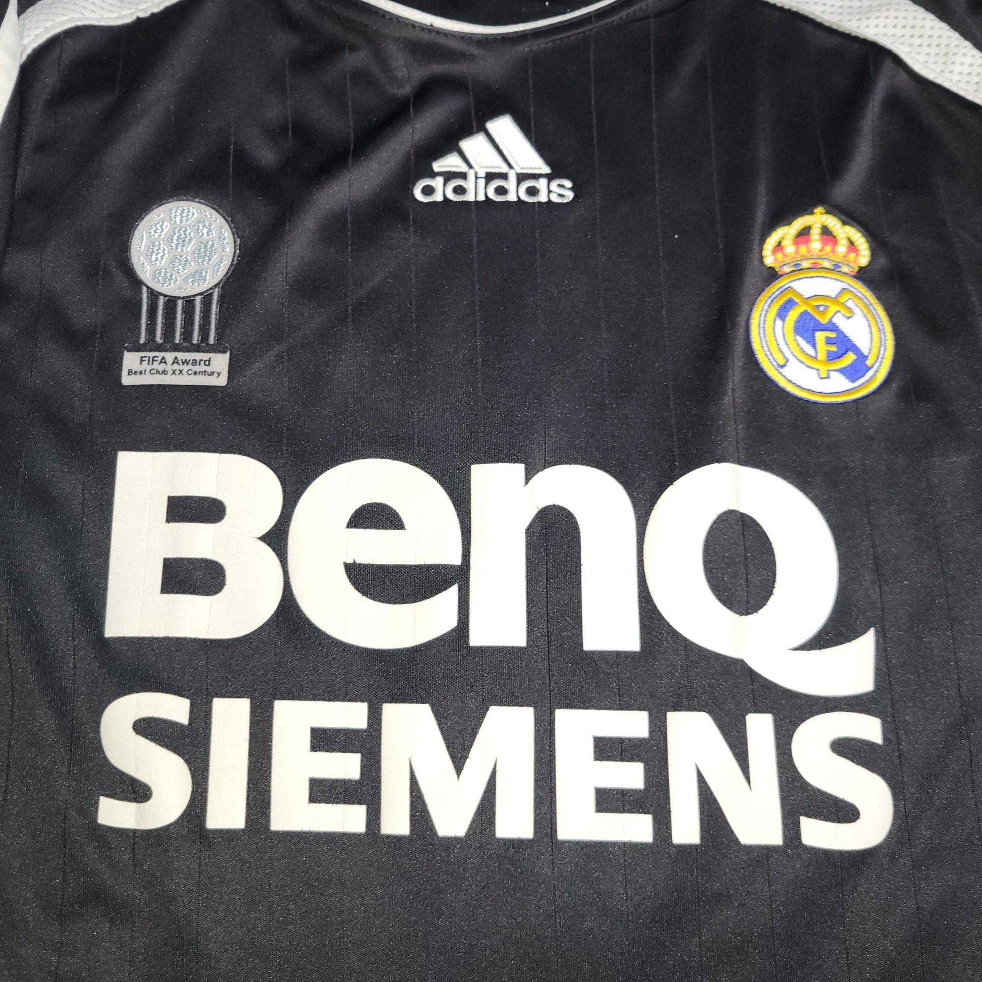 Ronaldo Real Madrid 2006 2007 Away Soccer Jersey Shirt L SKU# 060819 APU002 Adidas