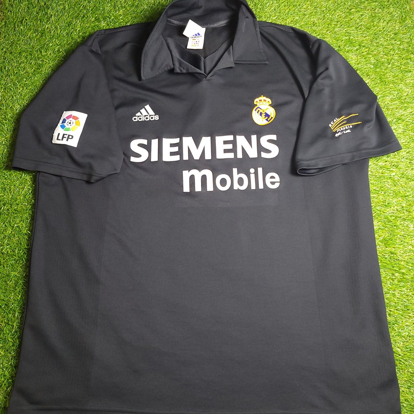 Ronaldo Real Madrid CENTENARY DEBUT SEASON 2002 2003 Away Soccer Jersey Shirt XL SKU 156651 Adidas