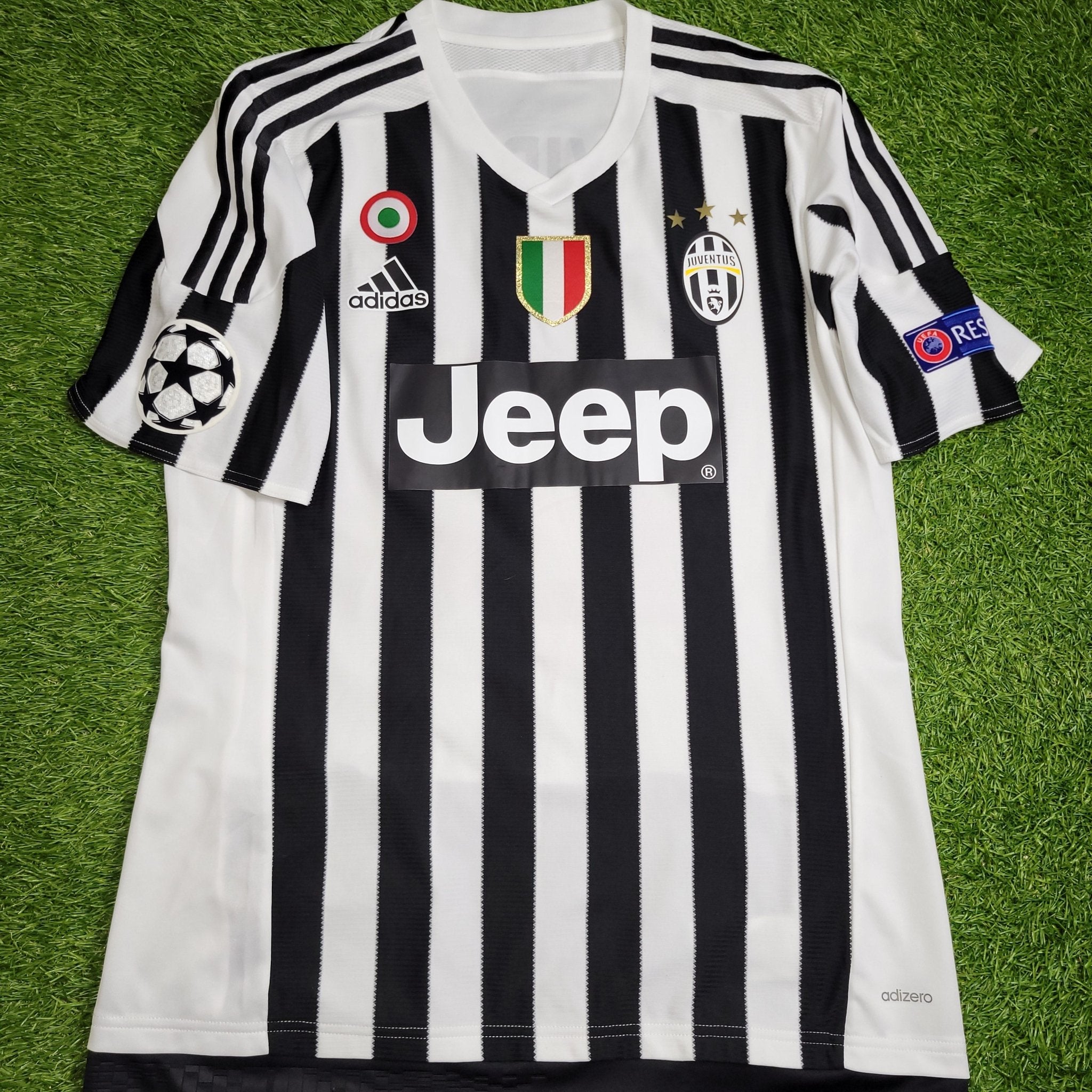 Vidal Juventus 2015 2016 PLAYER ISSUE Home Soccer Jersey