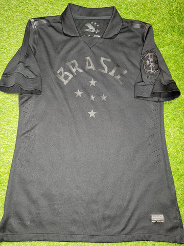 Brazil LIMITED EDITION BLACKOUT PLAYER ISSUE 2013 2014 Soccer Jersey S –  foreversoccerjerseys