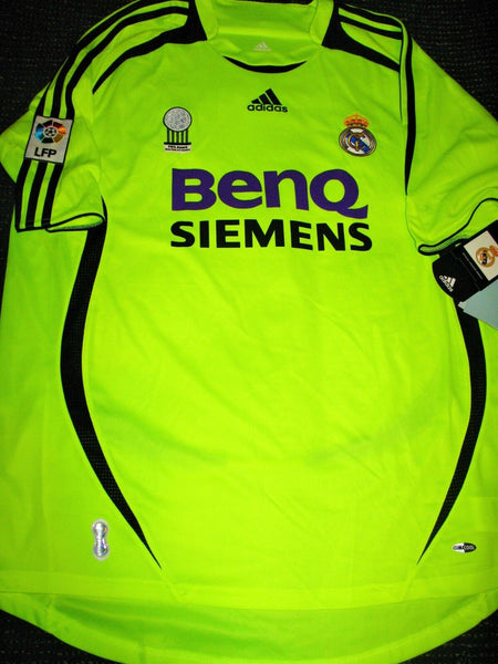Casillas Real Madrid 2006 2007 Jersey Shirt Camiseta BNWT XL - foreversoccerjerseys