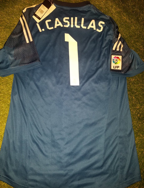 Casillas Real Madrid 2014 2015 Jersey Shirt Camiseta M SKU# S05454 foreversoccerjerseys