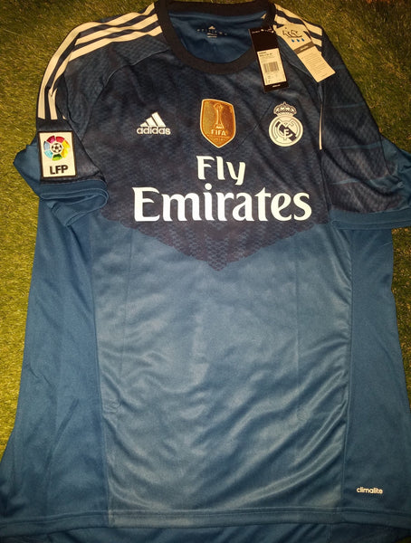 Casillas Real Madrid 2014 2015 Jersey Shirt Camiseta M SKU# S05454 foreversoccerjerseys