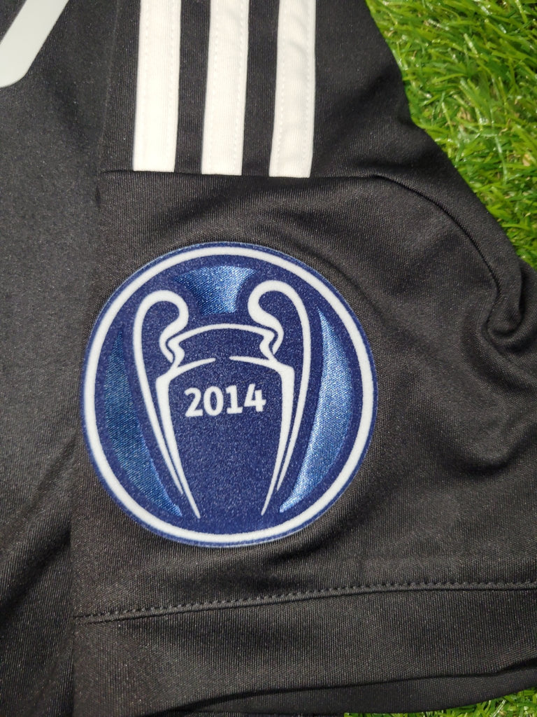 adidas Real Madrid Kit Rose 2014-1015 13-14 Ans 164 cm adidas Real Madrid Kit Rose 2014-1015 13-14 Ans 164 cm