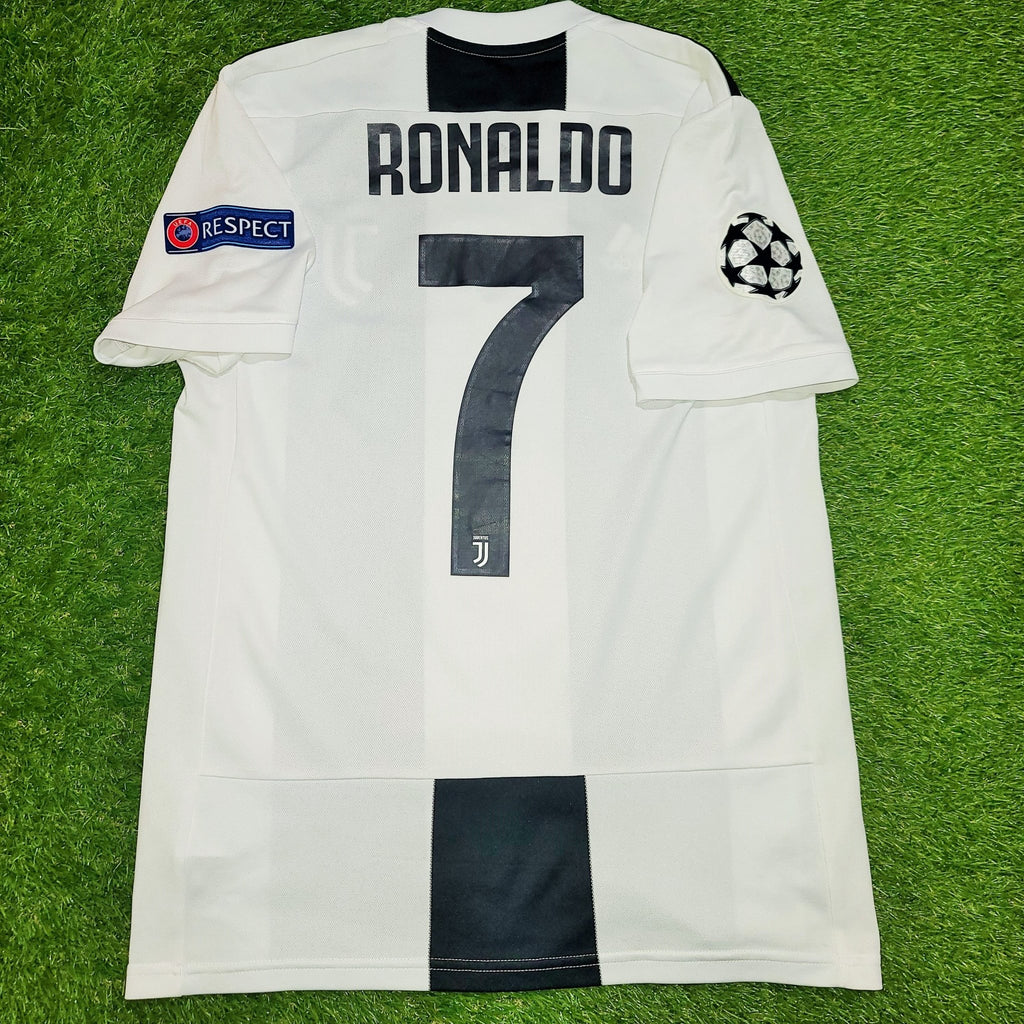 Cristiano Ronaldo Juventus 2018 2019 DEBUT UEFA Jersey Camiseta Shirt S  SKU# CF3489