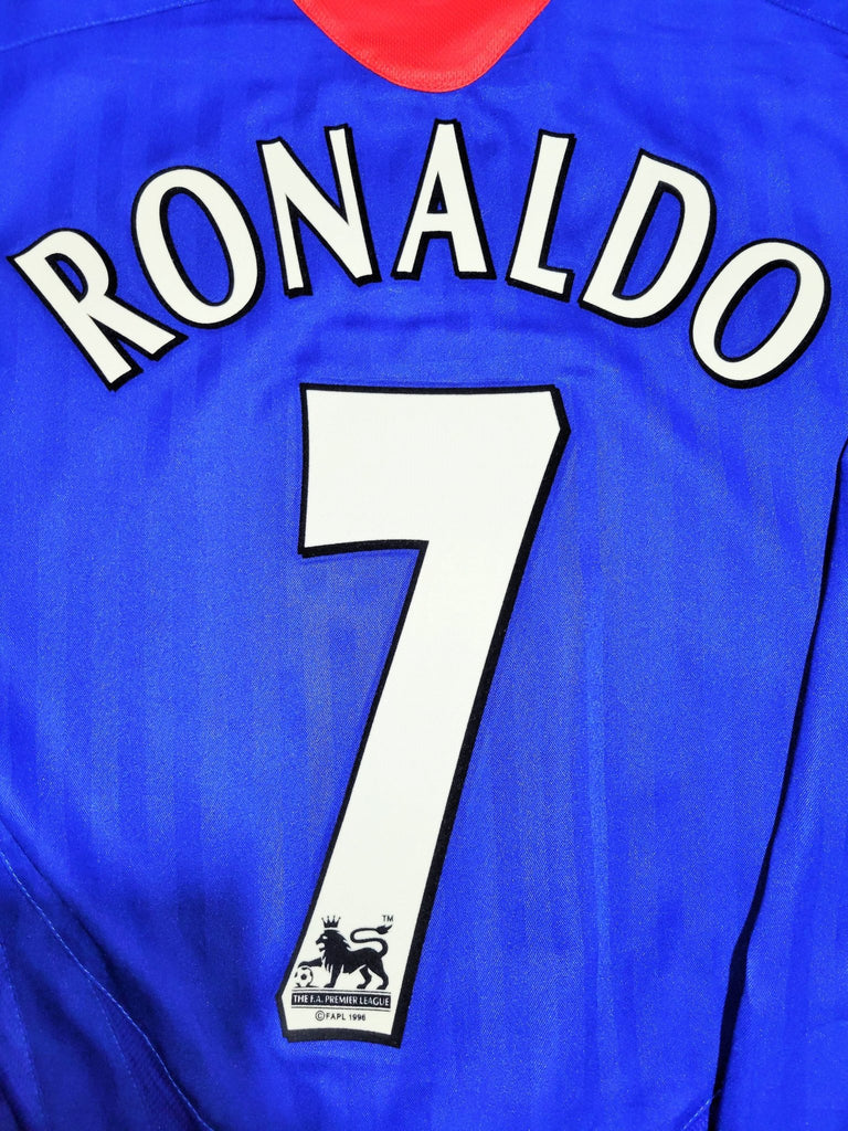Cristiano Ronaldo Nike Manchester United 2005 2006 Away Long Sleeve So â ForeverSoccerJerseys