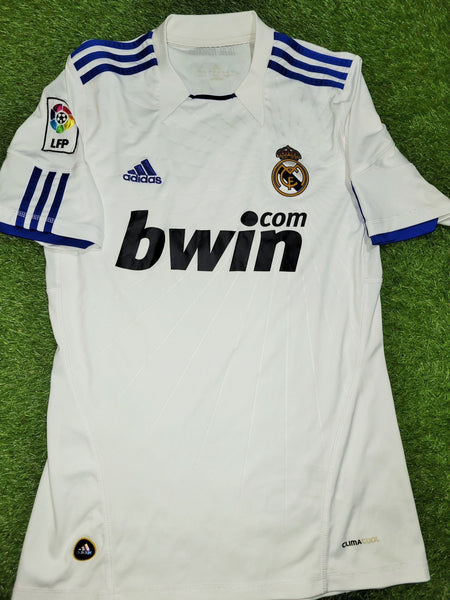 Cristiano Ronaldo Real Madrid 2010 2011 Home Jersey Camiseta Shirt M SKU# P96163 Adidas