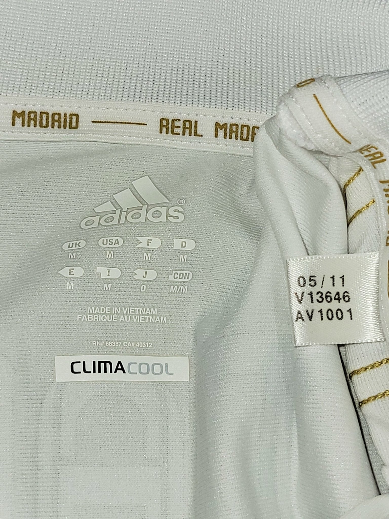 Cristiano Ronaldo Real Madrid 2011 2012 UEFA Soccer Jersey Shirt M SKU# V13646 Adidas