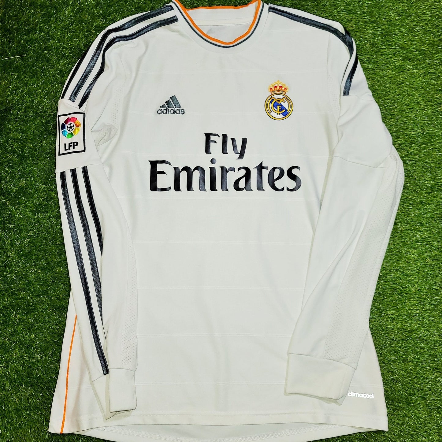 Cristiano Ronaldo Real Madrid 2013 2014 Home Long Sleeve Jersey Camiseta Shirt M SKU# G81098 foreversoccerjerseys