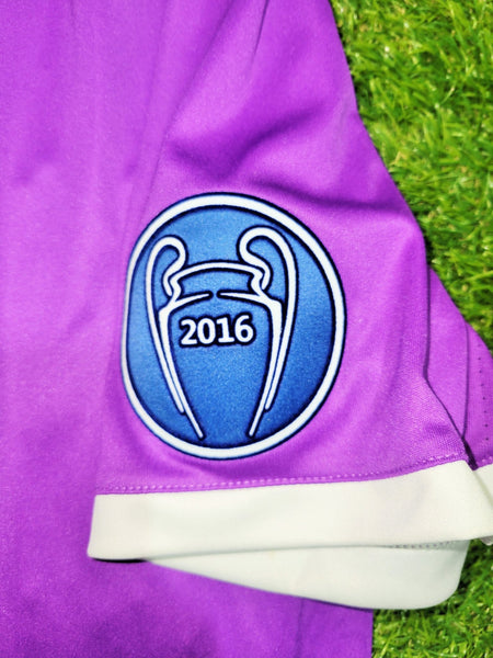 Cristiano Ronaldo Real Madrid 2016 2017 UEFA FINAL Purple Away Jersey Shirt BNWT M SKU# AI5158 Adidas