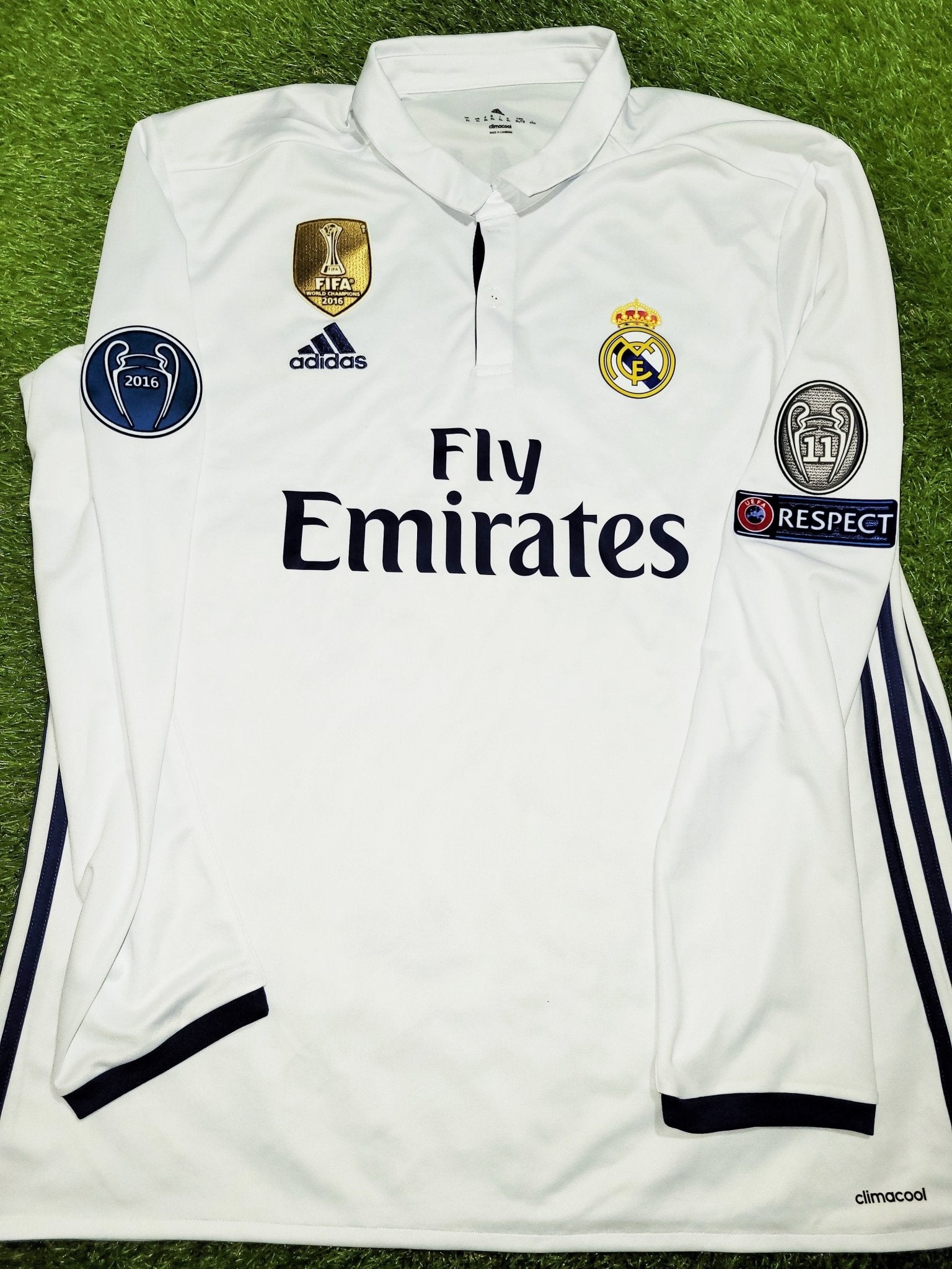 Cristiano Ronaldo Real Madrid 2016 2017 UEFA Home Long Sleeve Soccer Jersey Shirt XL SKU# AI5184 Adidas