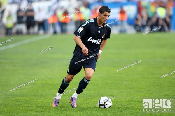 Cristiano Ronaldo Real Madrid Away Navy DEBUT SEASON 2009 2010 Jersey Shirt Camiseta E84339 AV1001 M foreversoccerjerseys