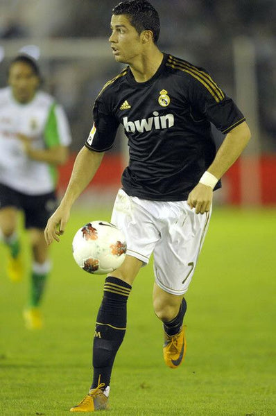 Cristiano Ronaldo Real Madrid Black 2011 2012 Jersey Shirt Camiseta Maglia M SKU# V13642 foreversoccerjerseys