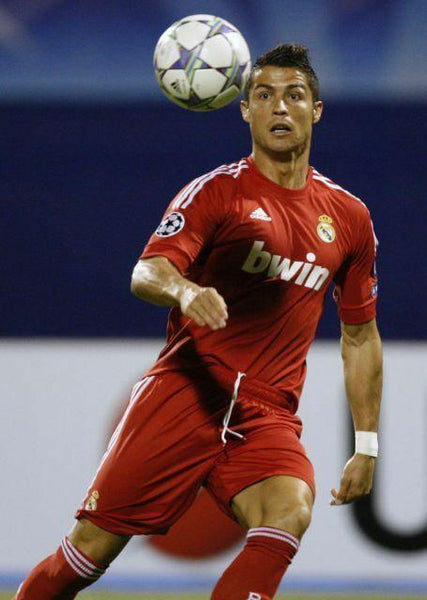Cristiano Ronaldo Real Madrid UEFA 2011 2012 Red Jersey Camiseta Shirt M - foreversoccerjerseys