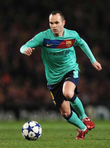 Iniesta Barcelona 2010 2011 Green Long Sleeve Jersey Shirt Camiseta Maglia L - foreversoccerjerseys