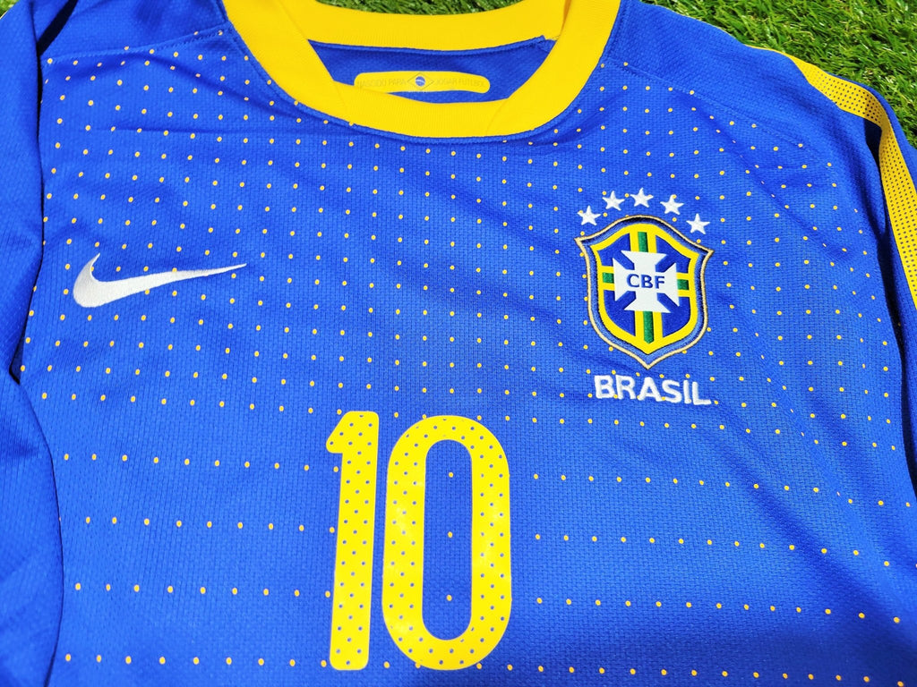 Kaka Brazil 2010 WORLD CUP Away Nike Soccer Jersey Shirt Camiseta XL S kaka-brazil-2010-world-cup-away-nike-soccer-jersey-shirt-camiseta-xl-s