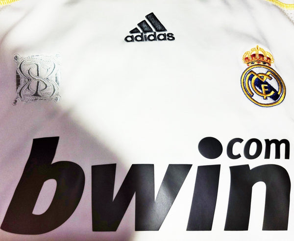 Kaka Real Madrid 2009 2010 DEBUT SEASON Jersey Shirt Camiseta L SKU# E84352 AV1001 foreversoccerjerseys