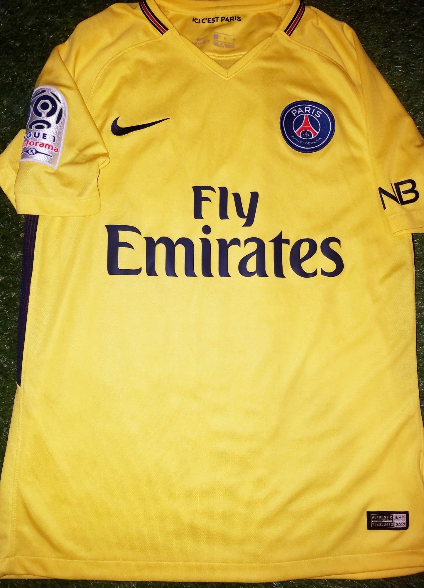 Mbappe PSG Paris Saint Germain DEBUT 2017 2018 Yellow Jersey M SKU# 847268-720 foreversoccerjerseys