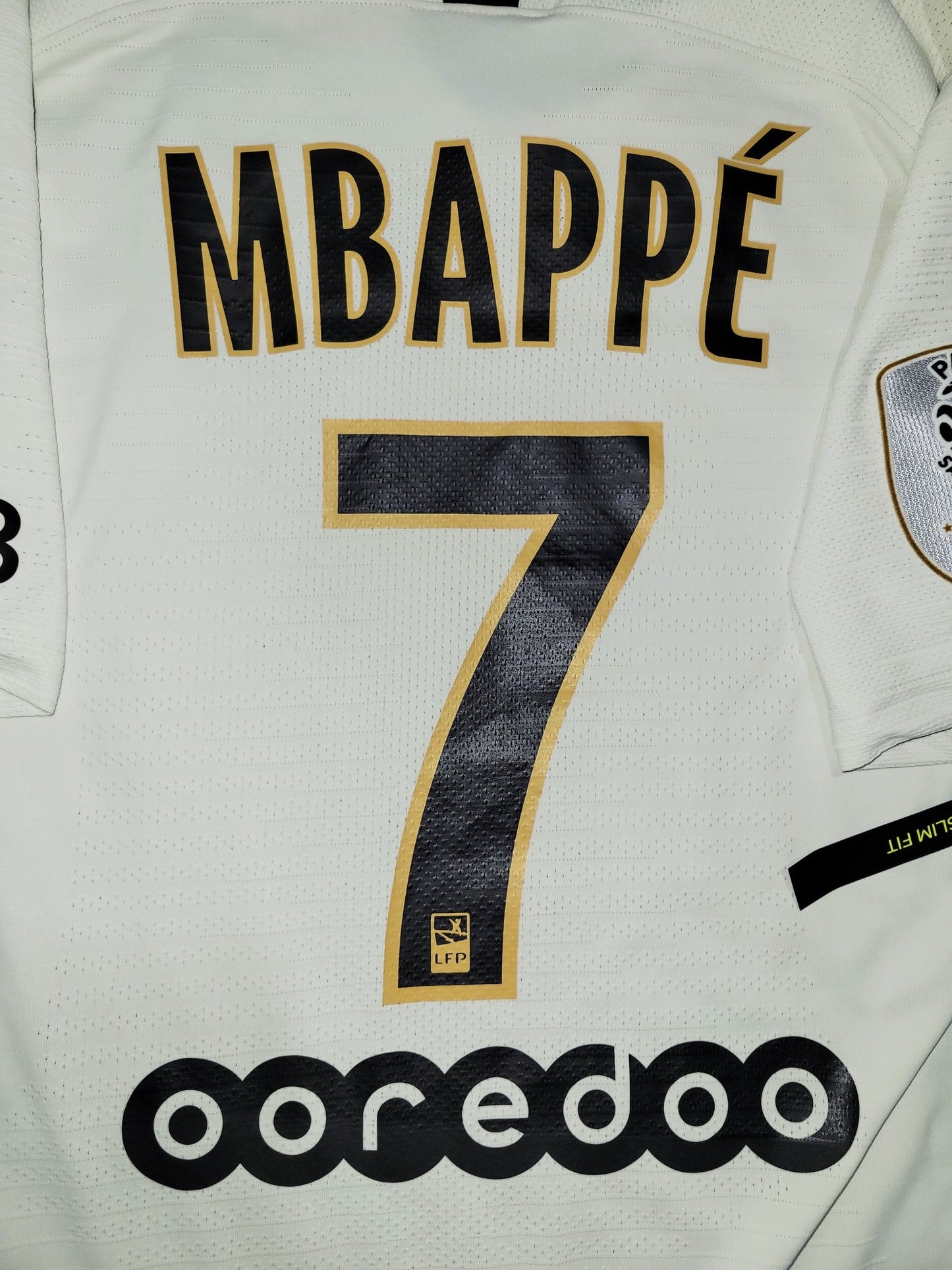 MAILLOT DE FOOTBALL Kitroom Player Issue 2026 Psg Shirt Paris Camiseta MAILLOT DE FOOTBALL Kitroom Player Issue 2026 Psg Shirt Paris Camiseta