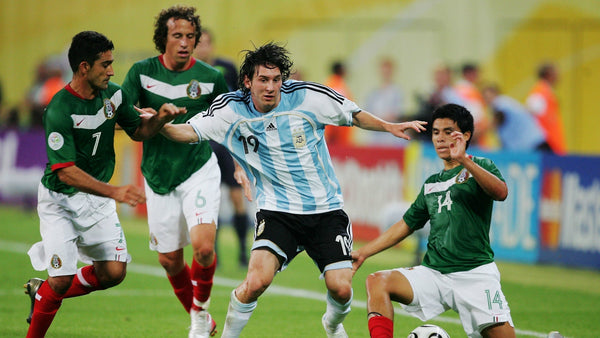 Messi Argentina 2006 WORLD CUP Home Adidas Jersey Shirt Camiseta M SKU# 739802 AZB001 Adidas