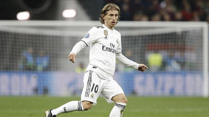 Modric Real Madrid 2018 2019 Home UEFA CLIMACHILL PLAYER ISSUE Jersey Shirt S SKU# DQ0869 foreversoccerjerseys