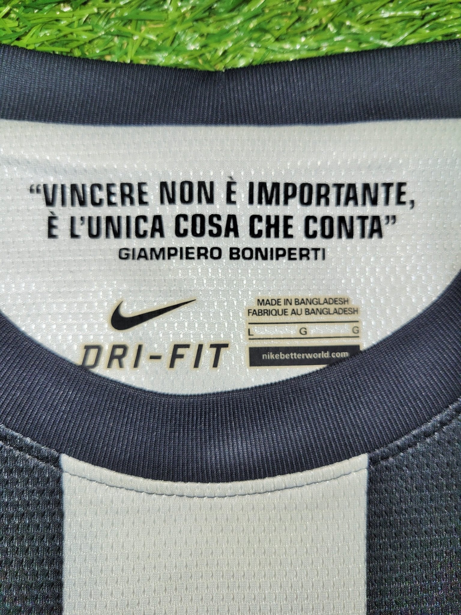 Maillot Juventus 2012-2013 Pirlo Player Issue Maillot Juventus 2012-2013 Pirlo Player Issue