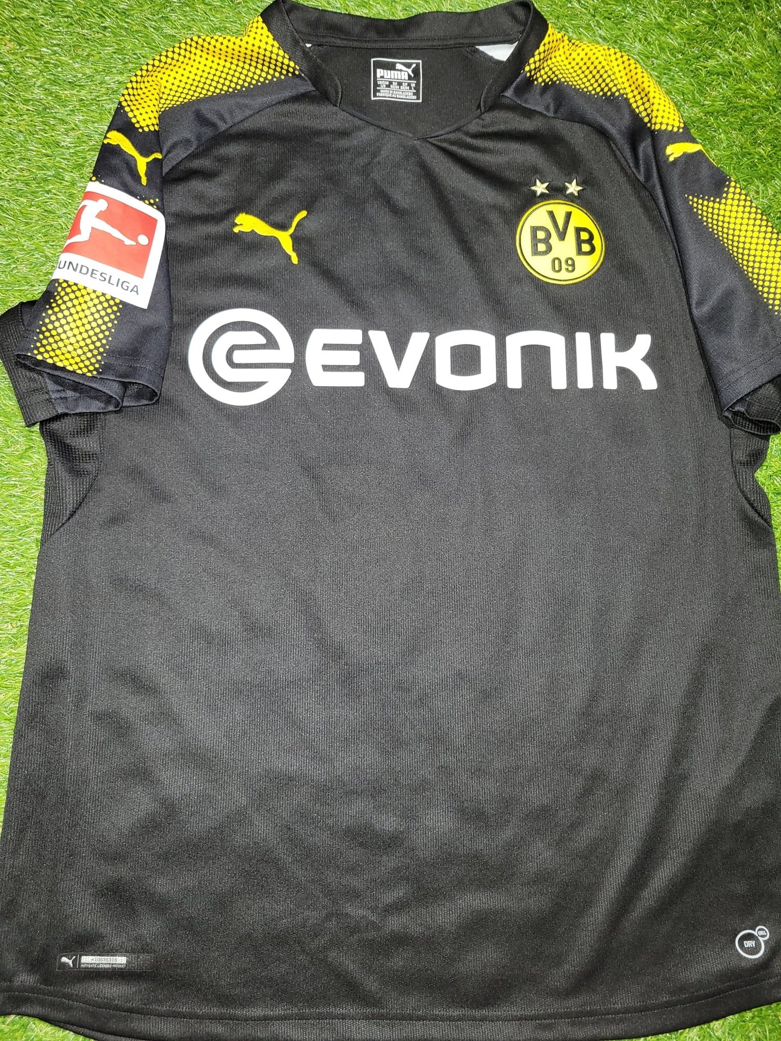 Pulisic Borussia Dortmund 2017 - 2018 Puma Away Soccer Jersey Shirt L SKU# 751672 Puma