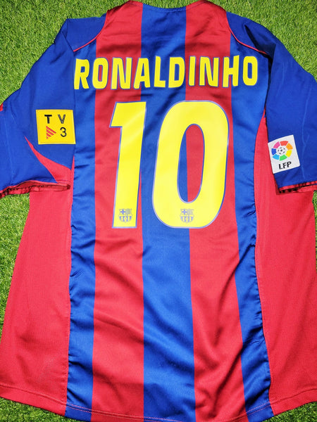 Ronaldinho Barcelona 2004 2005 Soccer Jersey Shirt XL SKU# 118861 Nike