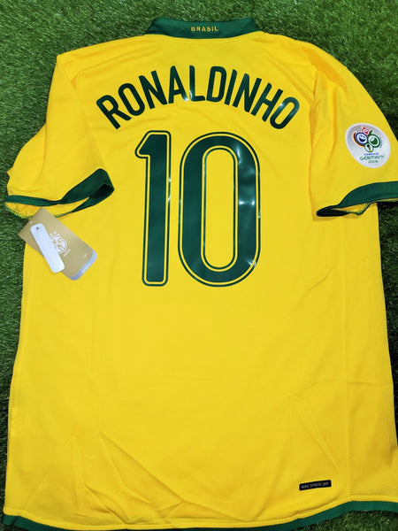 Ronaldinho Brazil 2006 World Cup Home Soccer Jersey Shirt Camiseta BNWT L SKU# 103889 Nike