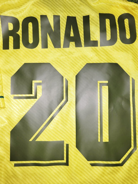 Ronaldo Brazil 1994 WORLD CUP Umbro Home Soccer Jersey Shirt L Umbro
