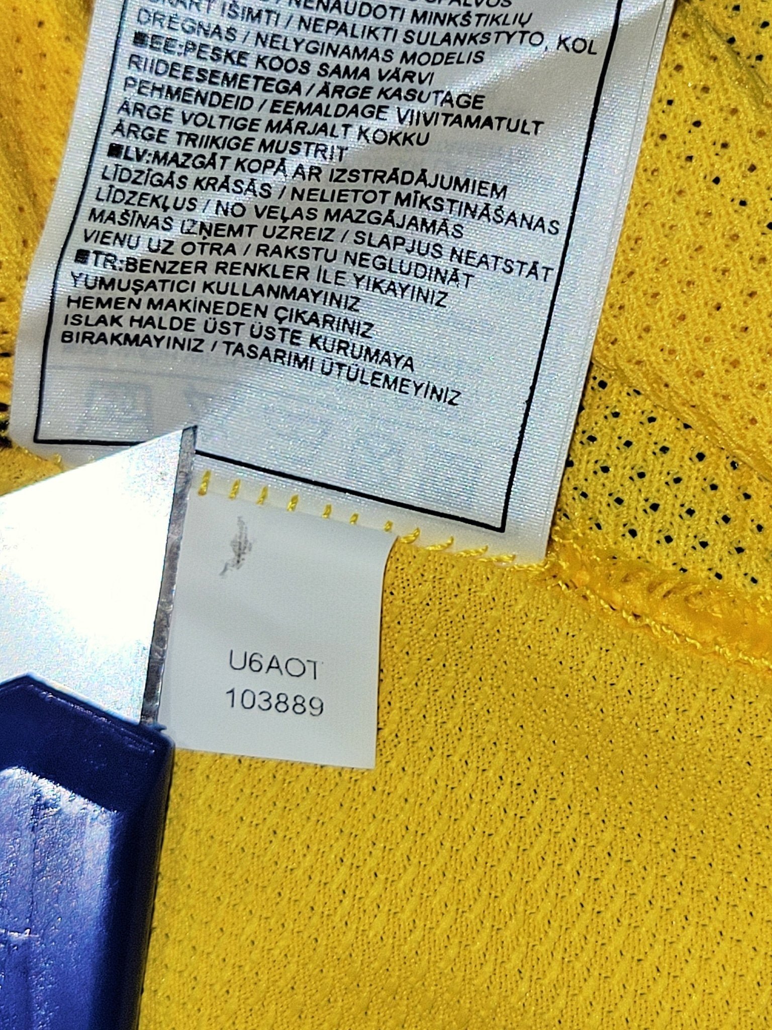 Ronaldo Brazil 2006 World Cup Home Soccer Jersey Shirt Camiseta BNWT L SKU# 103889 Nike