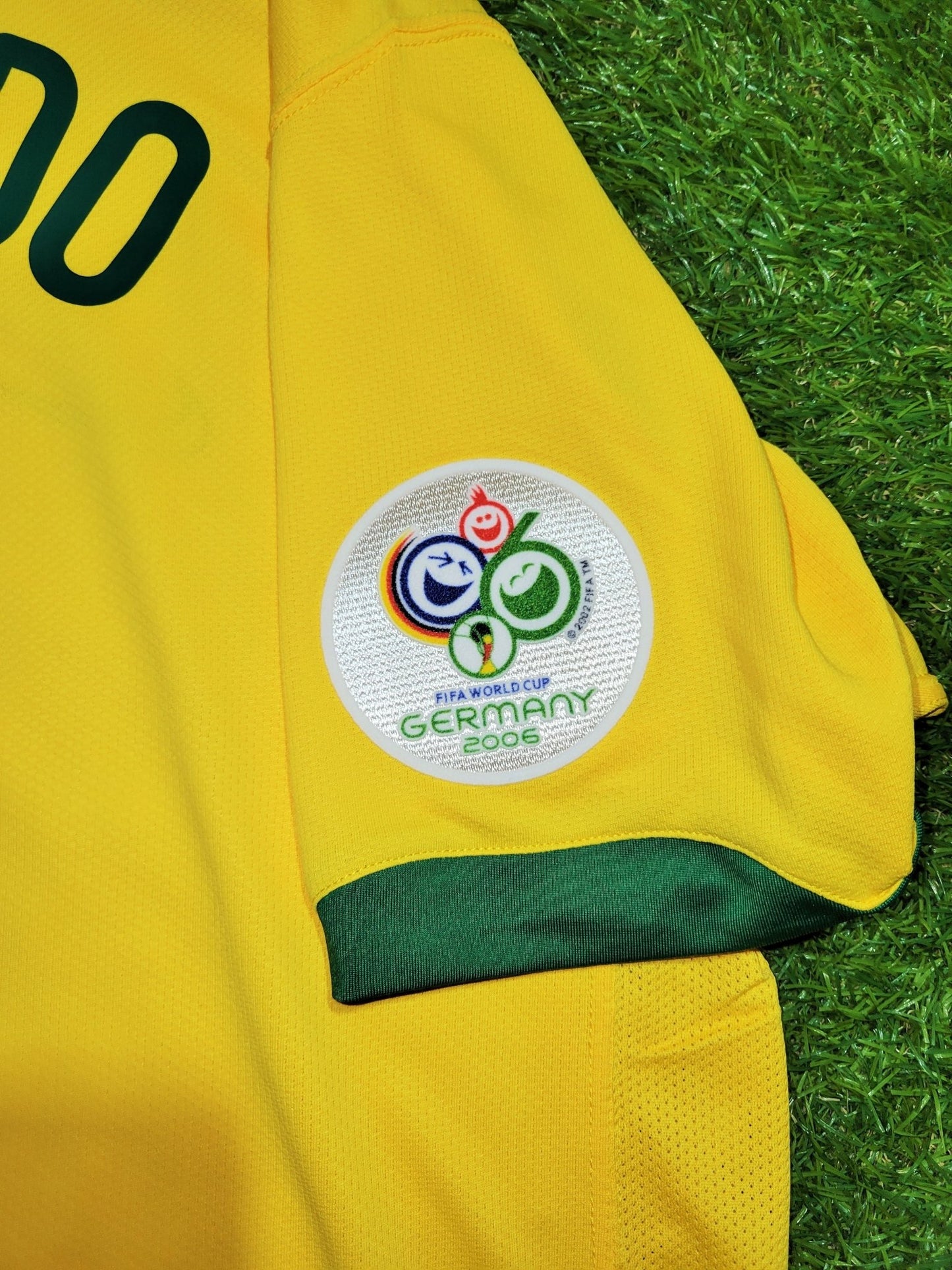 Ronaldo Brazil 2006 World Cup Home Soccer Jersey Shirt Camiseta BNWT L SKU# 103889 Nike
