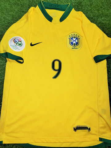 Ronaldo Brazil 2006 World Cup Home Soccer Jersey Shirt M SKU# S6AOM 103889 Nike