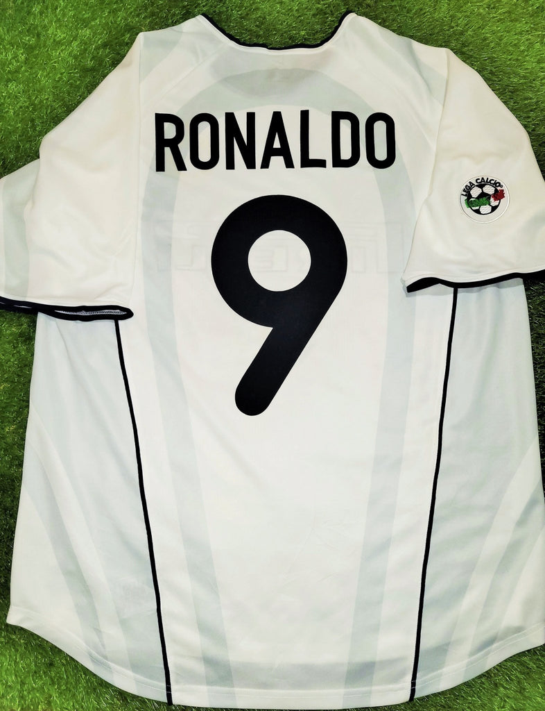 Stout ernstig Beginner Ronaldo Inter Milan Nike 2001 2002 Away White Jersey Shirt Maglia L –  foreversoccerjerseys
