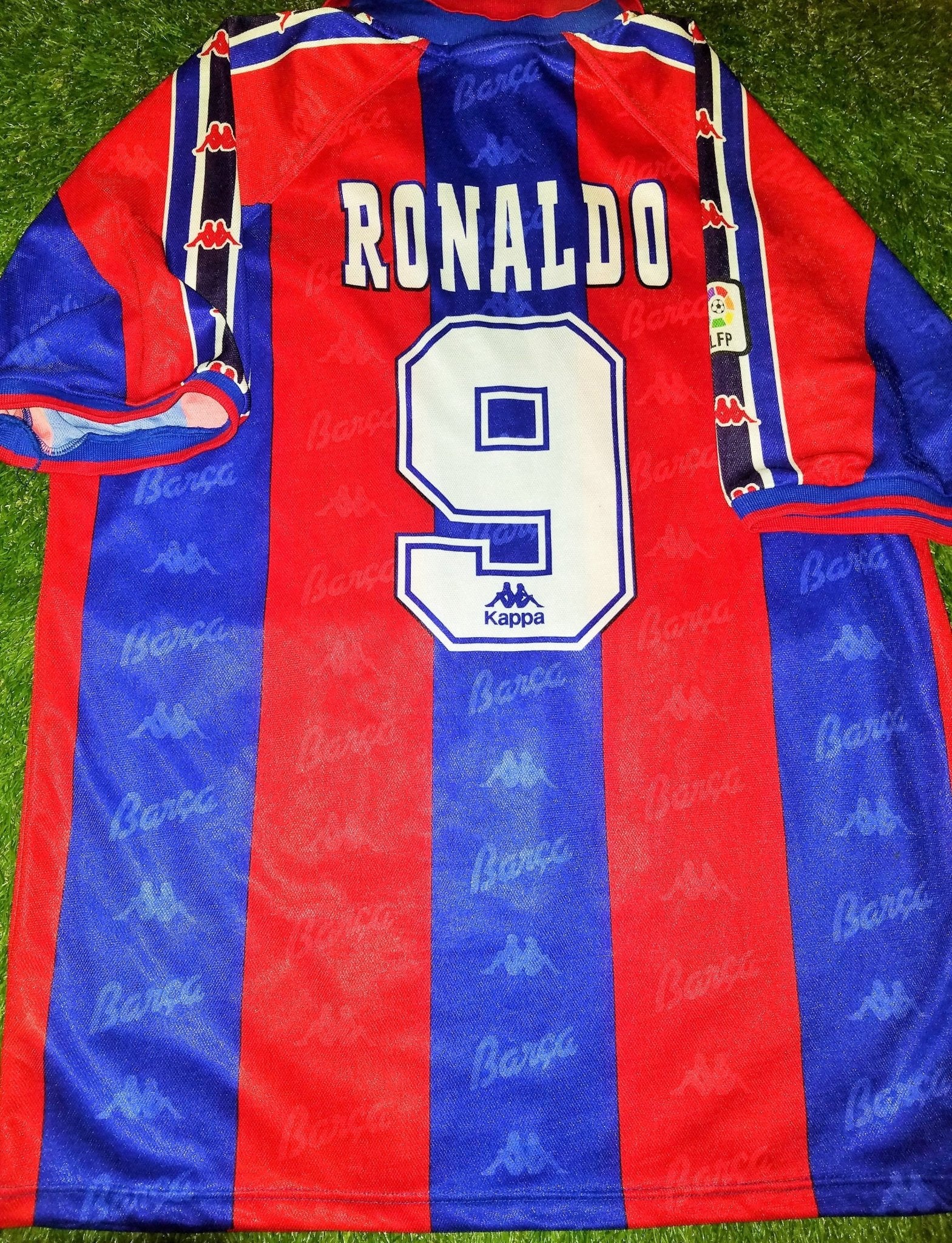 Vintage Kappa Barca FCB Cristiano Ronaldo #9 Jersey, Size L