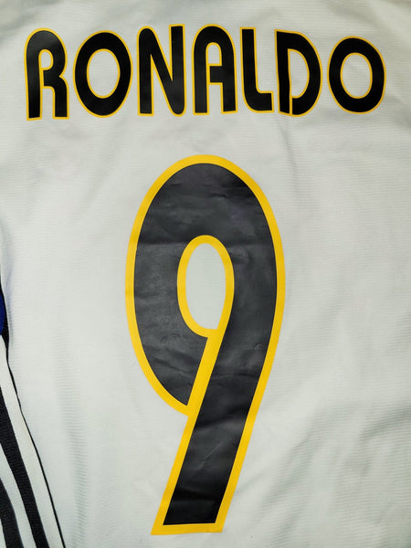 Ronaldo Real Madrid 2003 2004 UEFA Long Sleeve Jersey Shirt Camiseta L SKU# 913869 ASR001 foreversoccerjerseys